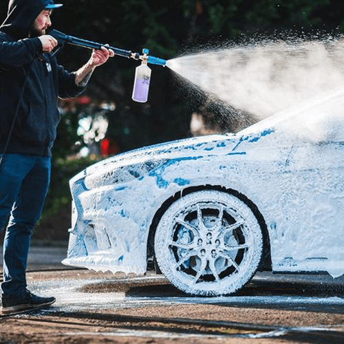 汽車(chē)清洗消泡劑應(yīng)用場(chǎng)景圖